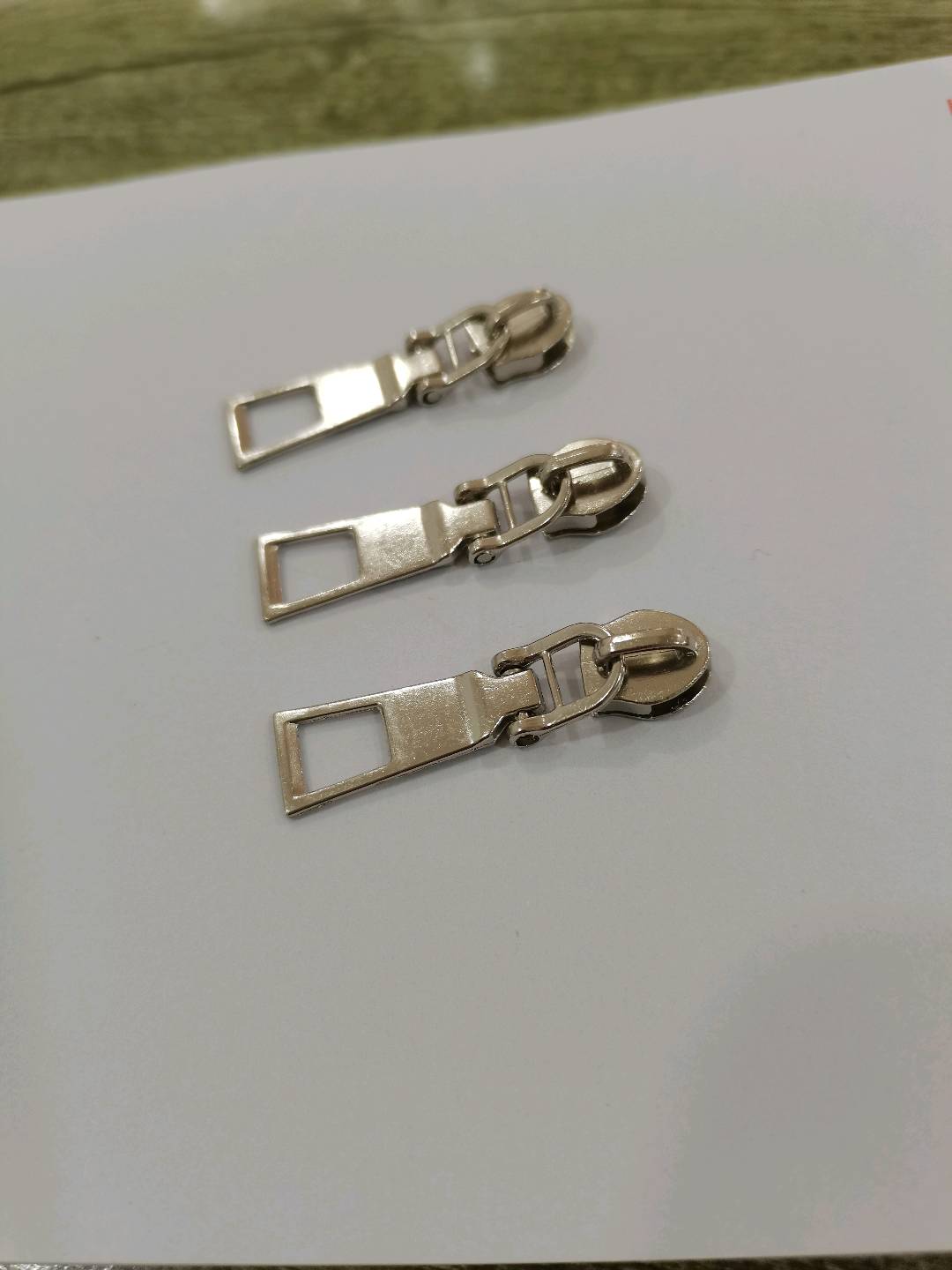 广州顺兴拉头拉链厂(白沟店)&活节片