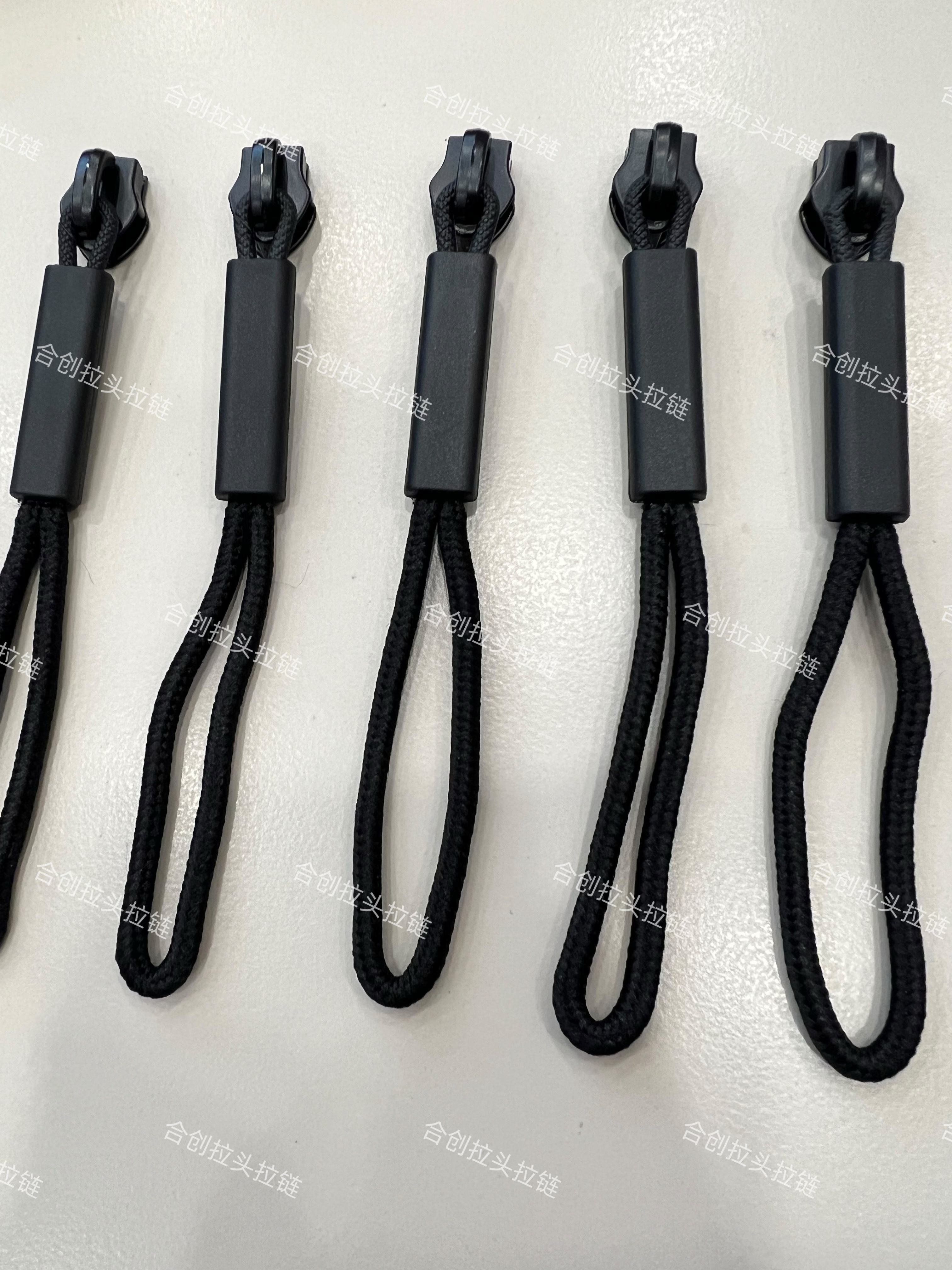 合创拉头拉链&044